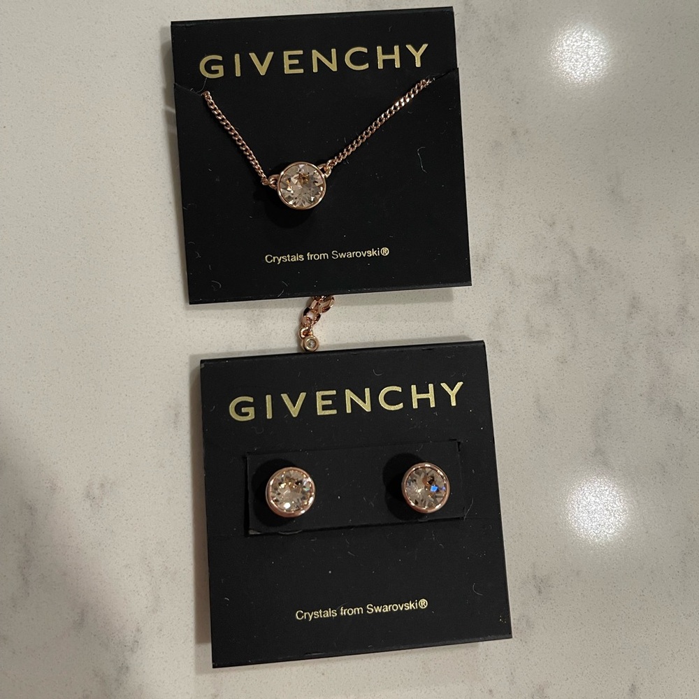 Givenchy earring necklace set